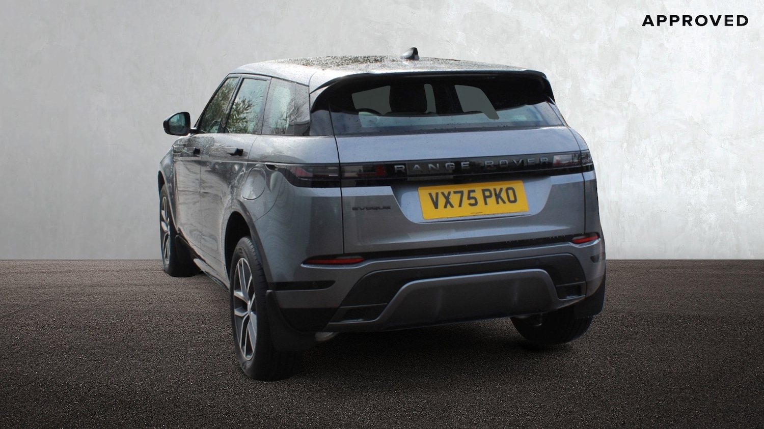 Used Land Rover Range Rover Evoque 2025 for sale - 76563204: Photo 2