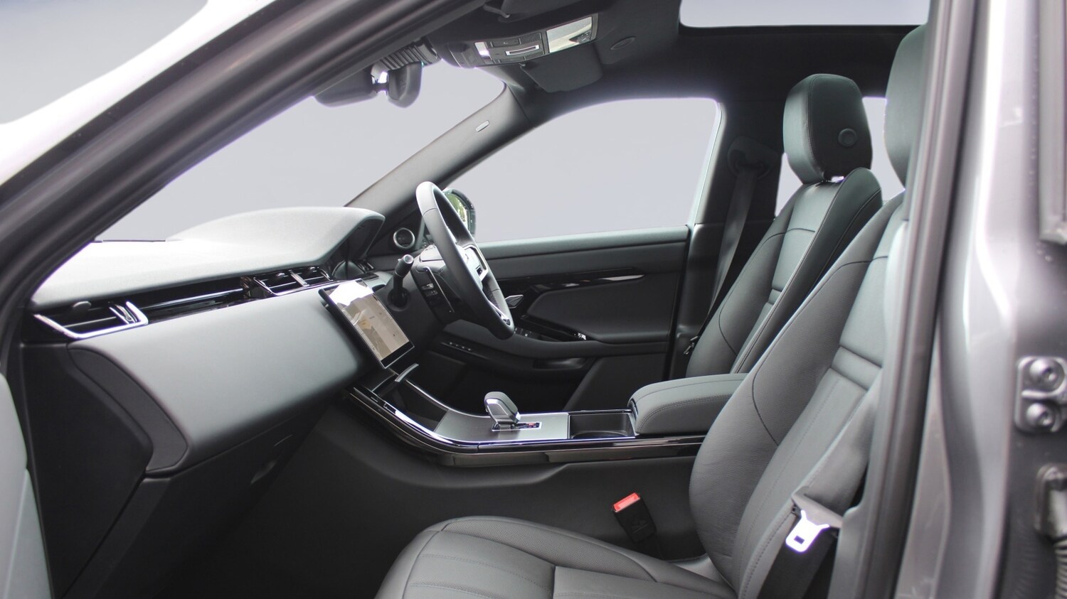 Used Land Rover Range Rover Evoque 2025 for sale - 76563204: Photo 3