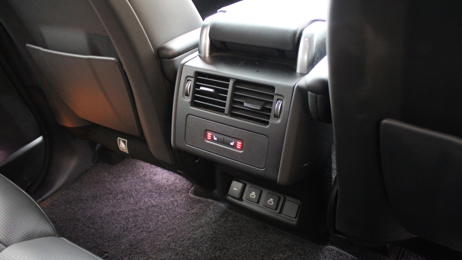 Used Land Rover Discovery 2024 for sale - 76635392: Photo 18