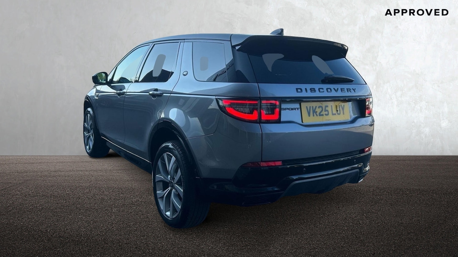 Used Land Rover Discovery Sport 2025 for sale - 78088065: Photo 2