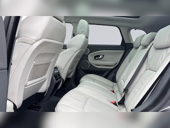 Used Land Rover Range Rover Evoque 2017 for sale - 77321328: Photo