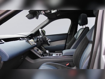 Used Land Rover Range Rover Velar 2022 for sale - 76021622: Photo