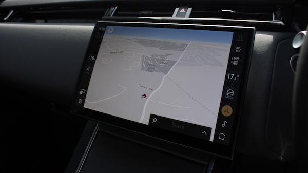 Used Land Rover Range Rover Velar 2025 for sale - 74612438: Photo 11