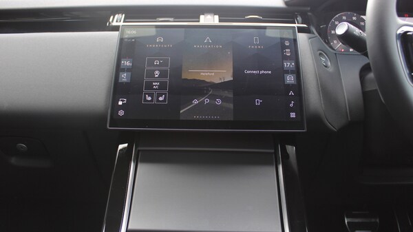 Used Land Rover Range Rover Velar 2025 for sale - 74612438: Photo 14