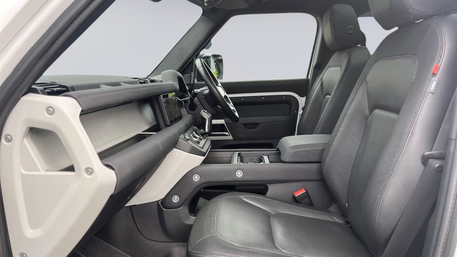 Used Land Rover Defender 2023 for sale - 77725168: Photo 3