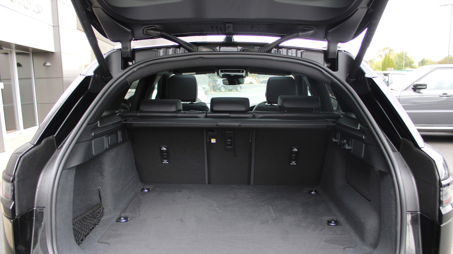 Used Land Rover Range Rover Velar 2025 for sale - 76139685: Photo 10