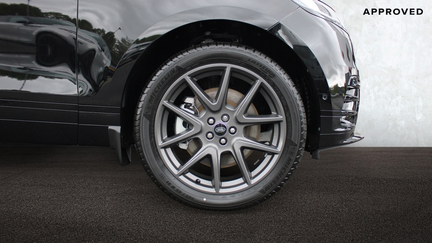 Used Land Rover Range Rover Velar 2025 for sale - 76139685: Photo 8