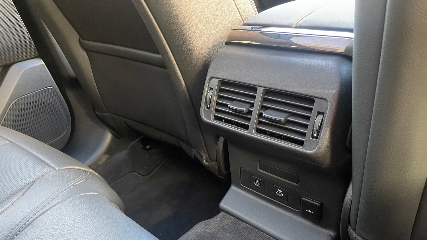 Used Land Rover Range Rover Velar 2025 for sale - 76837675: Photo 18