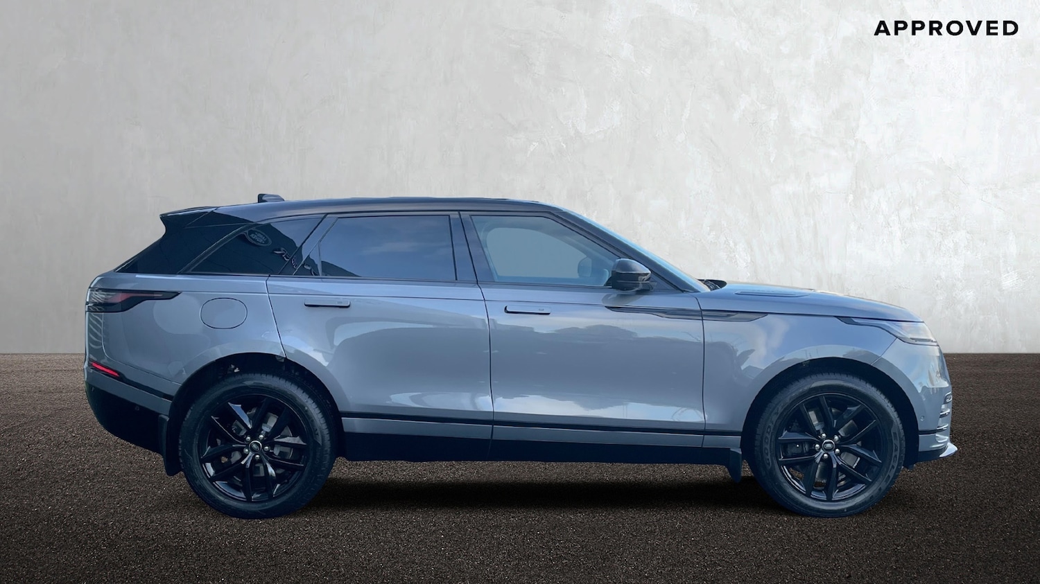 Used Land Rover Range Rover Velar 2025 for sale - 76837675: Photo 5