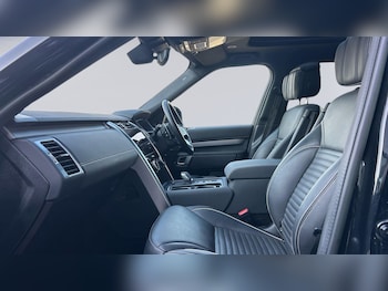 Used Land Rover Discovery 2022 for sale - 77893592: Photo