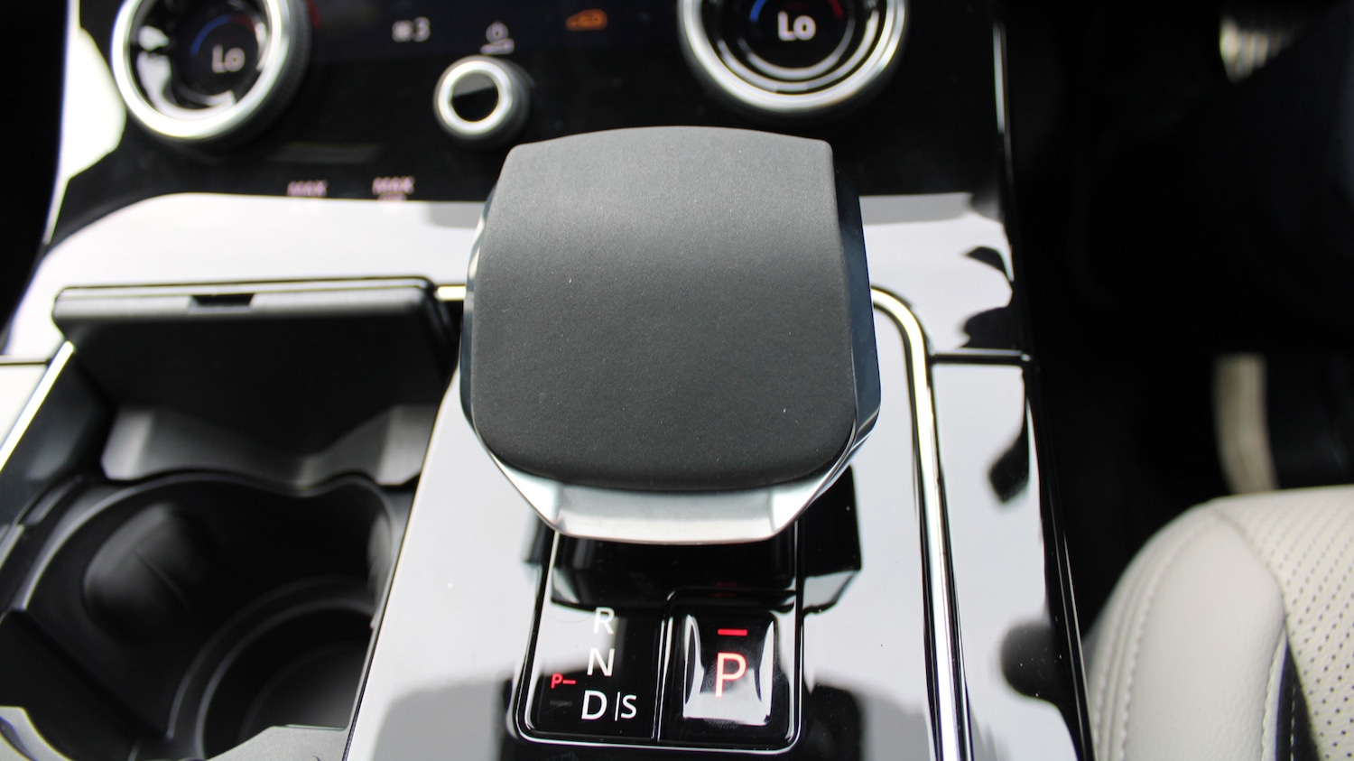 Used Land Rover Range Rover Velar 2021 for sale - 76061666: Photo 13