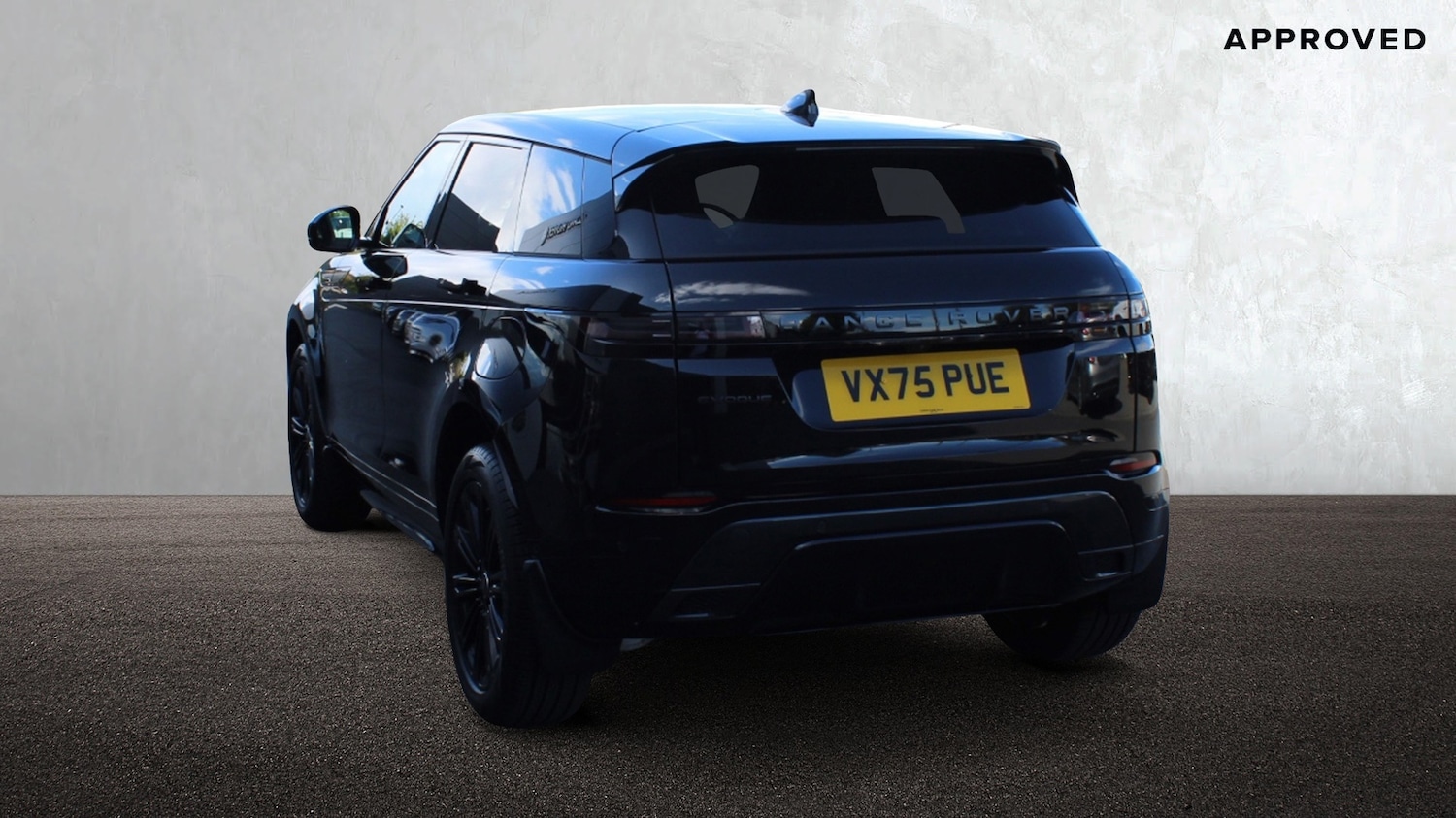 Used Land Rover Range Rover Evoque 2025 for sale - 76139716: Photo 2