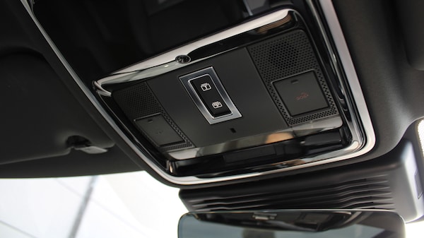 Used Land Rover Range Rover Velar 2025 for sale - 74612415: Photo 21