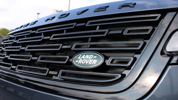 Used Land Rover Range Rover Velar 2025 for sale - 74612415: Photo 27