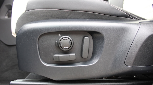 Used Land Rover Discovery 2021 for sale - 76216672: Photo 34