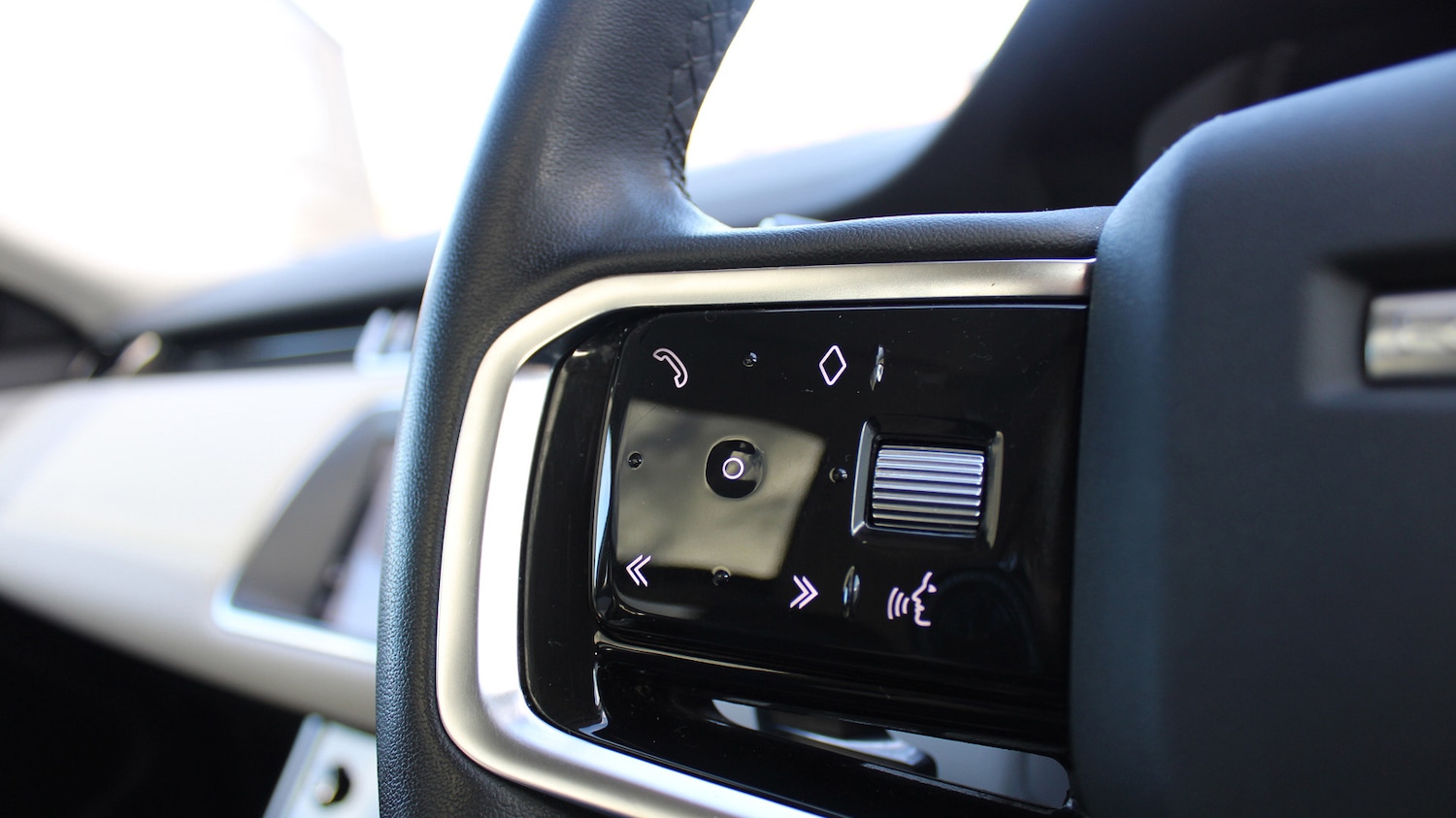 Used Land Rover Range Rover Evoque 2022 for sale - 76389711: Photo 24