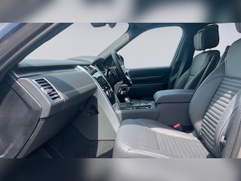 Used Land Rover Discovery 2025 for sale - 78969981: Photo
