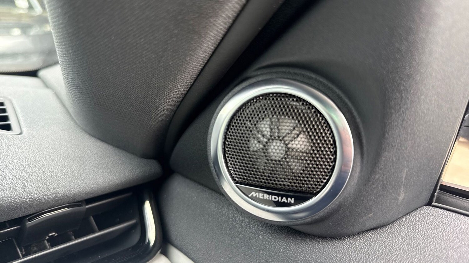 Used Land Rover Range Rover Evoque 2026 for sale - 78128759: Photo 24