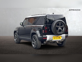 Used Land Rover Defender 2023 for sale - 76837650: Photo