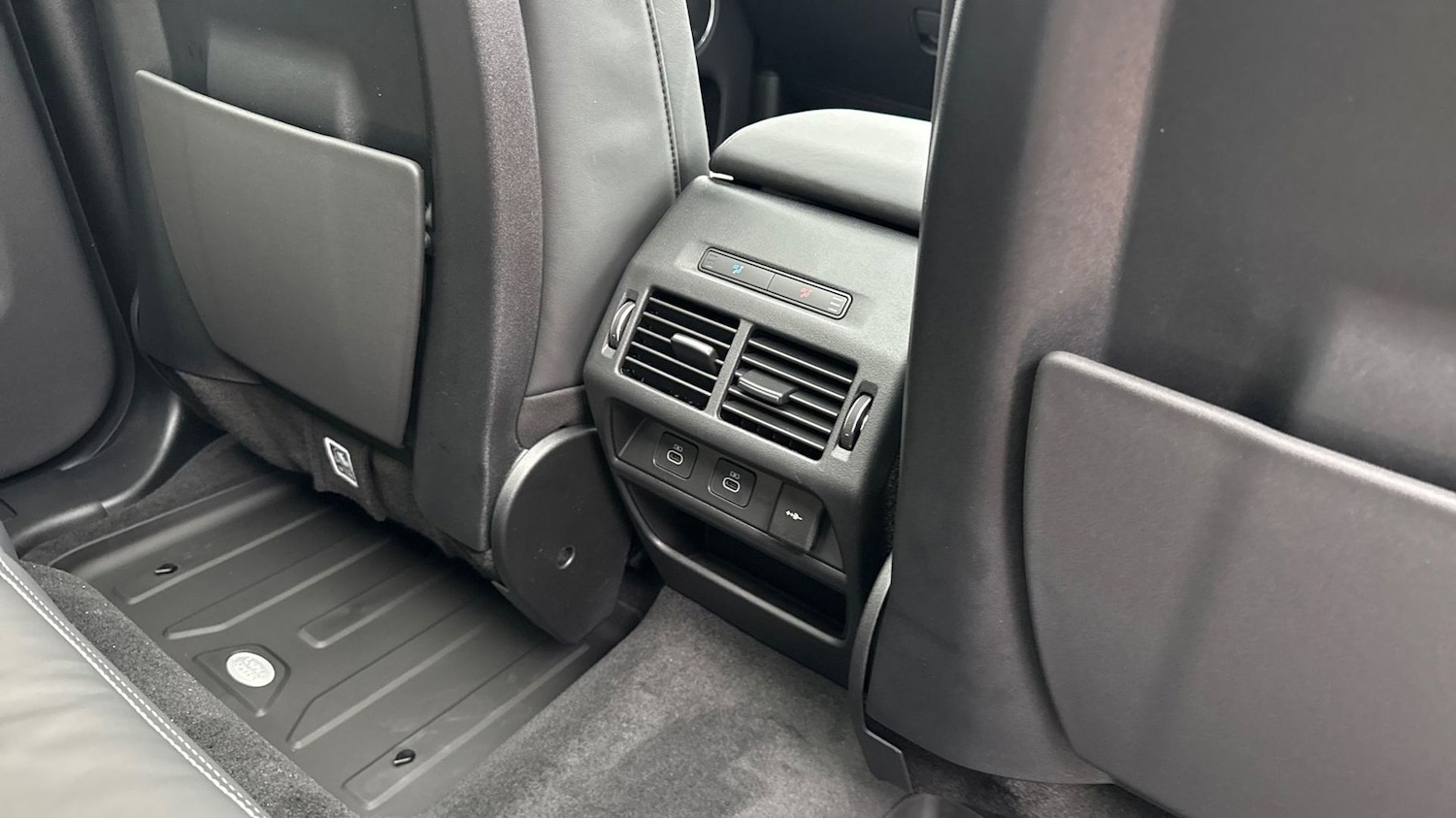 Used Land Rover Discovery Sport 2026 for sale - 77292924: Photo 18