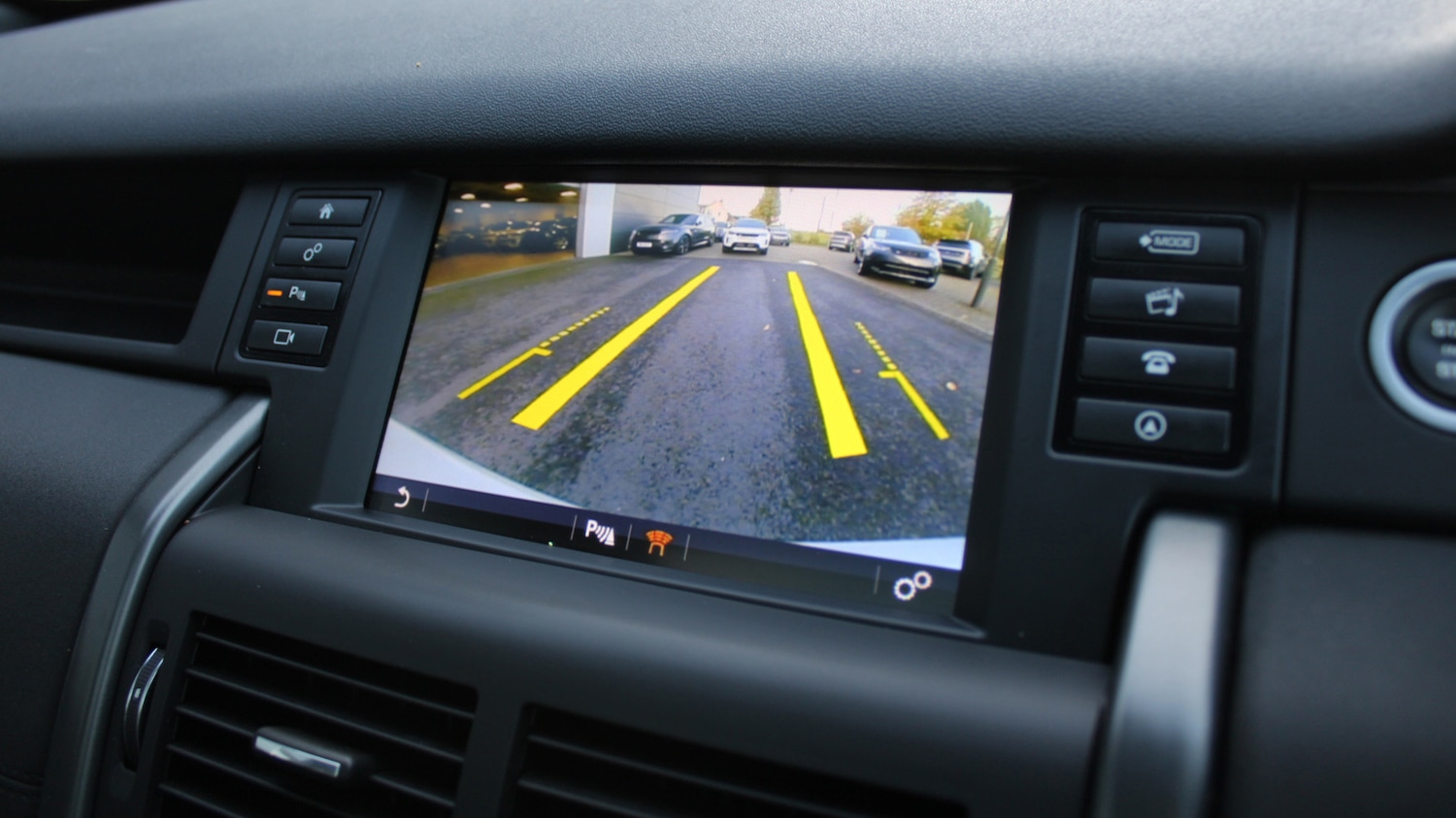 Used Land Rover Discovery Sport 2019 for sale - 76410283: Photo 12