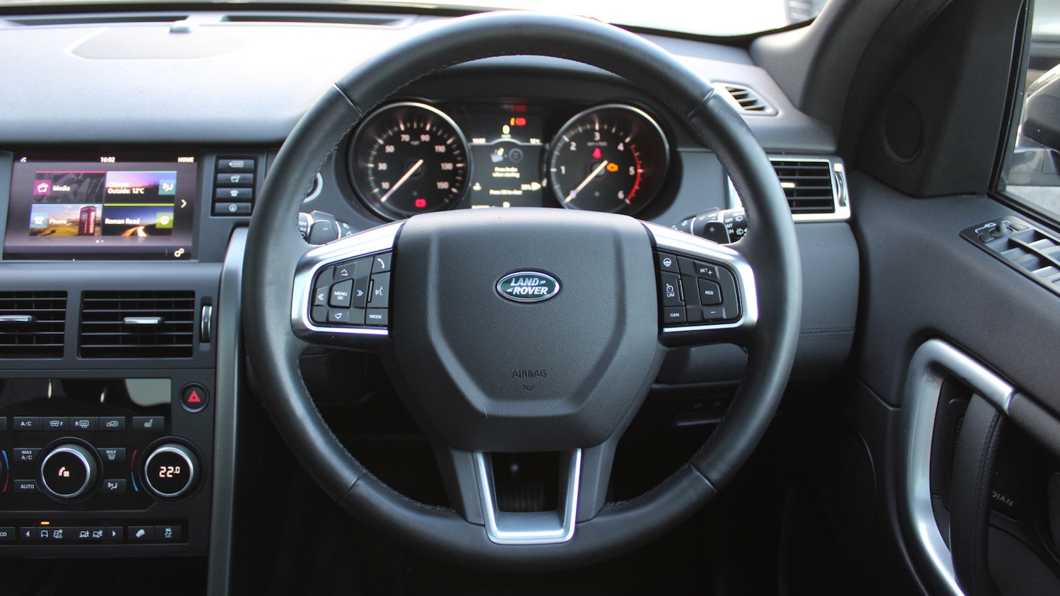 Used Land Rover Discovery Sport 2019 for sale - 76410283: Photo 15