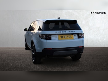 Used Land Rover Discovery Sport 2019 for sale - 76410283: Photo
