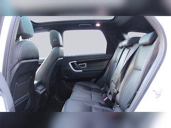 Used Land Rover Discovery Sport 2019 for sale - 76410283: Photo