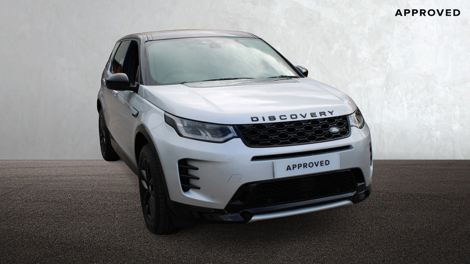 Used Land Rover Discovery Sport 2025 for sale - 76372382: Photo 1