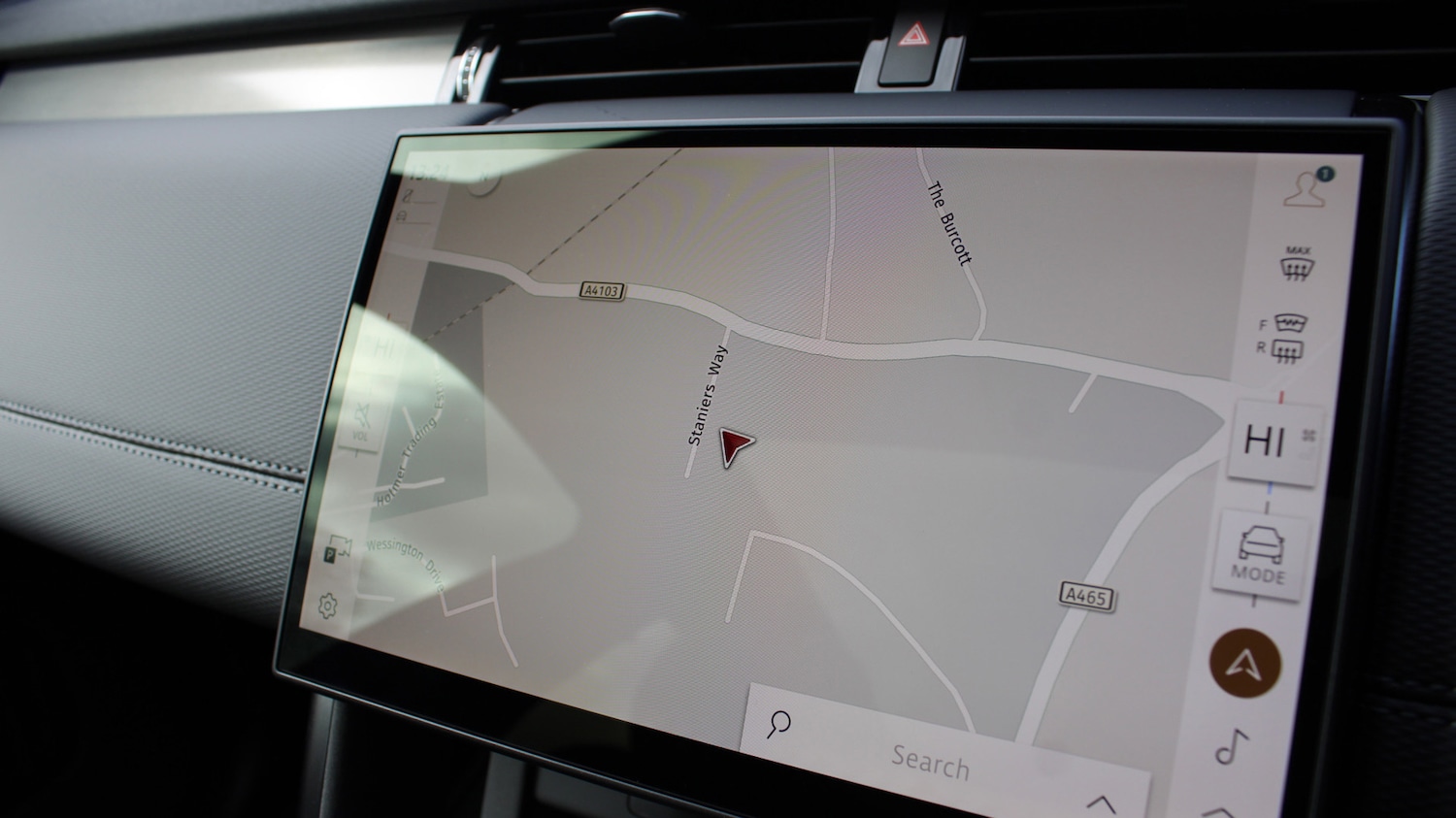 Used Land Rover Discovery Sport 2025 for sale - 76372382: Photo 10