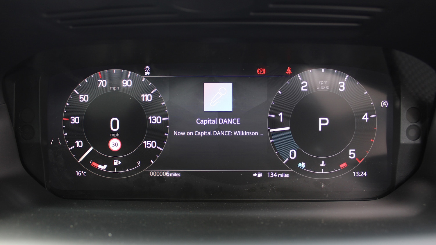 Used Land Rover Discovery Sport 2025 for sale - 76372382: Photo 15