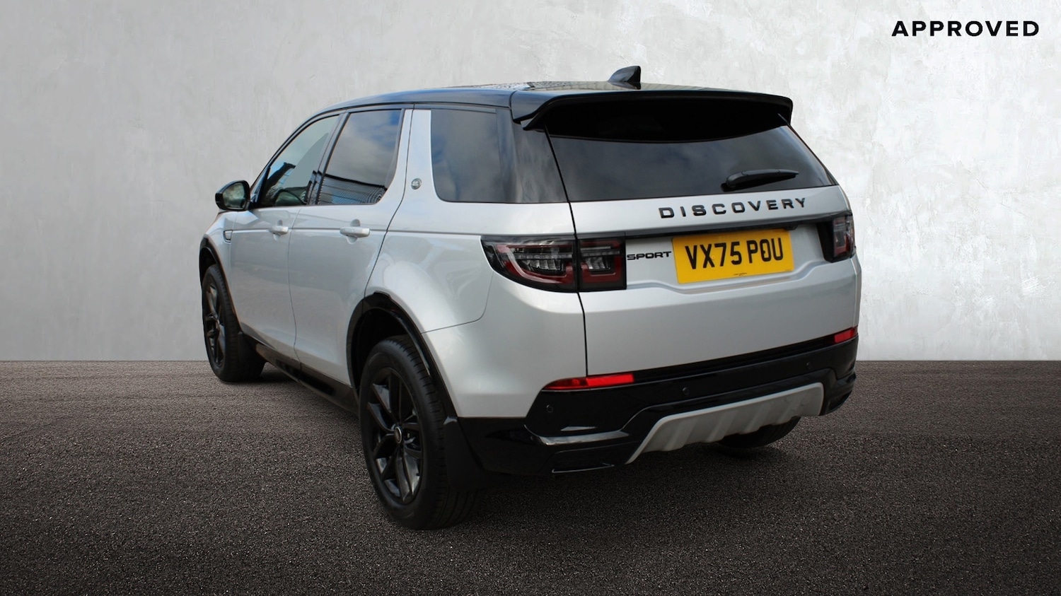 Used Land Rover Discovery Sport 2025 for sale - 76372382: Photo 2