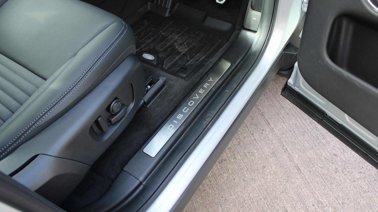 Used Land Rover Discovery Sport 2025 for sale - 76372382: Photo 25