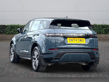 Used Land Rover Range Rover Evoque 2025 for sale - 78102506: Photo