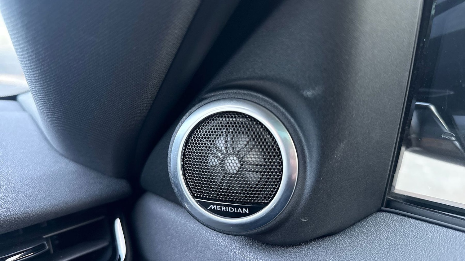 Used Land Rover Range Rover Evoque 2025 for sale - 77794832: Photo 24