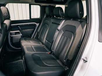 Used Land Rover Defender 2020 for sale - 75104158: Photo