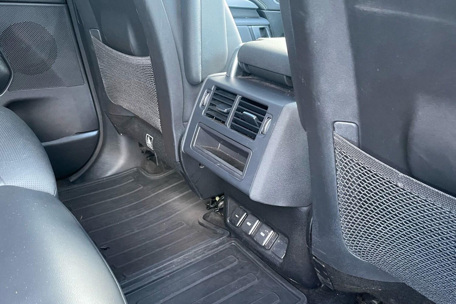 Used Land Rover Discovery 2023 for sale - 77926887: Photo 18