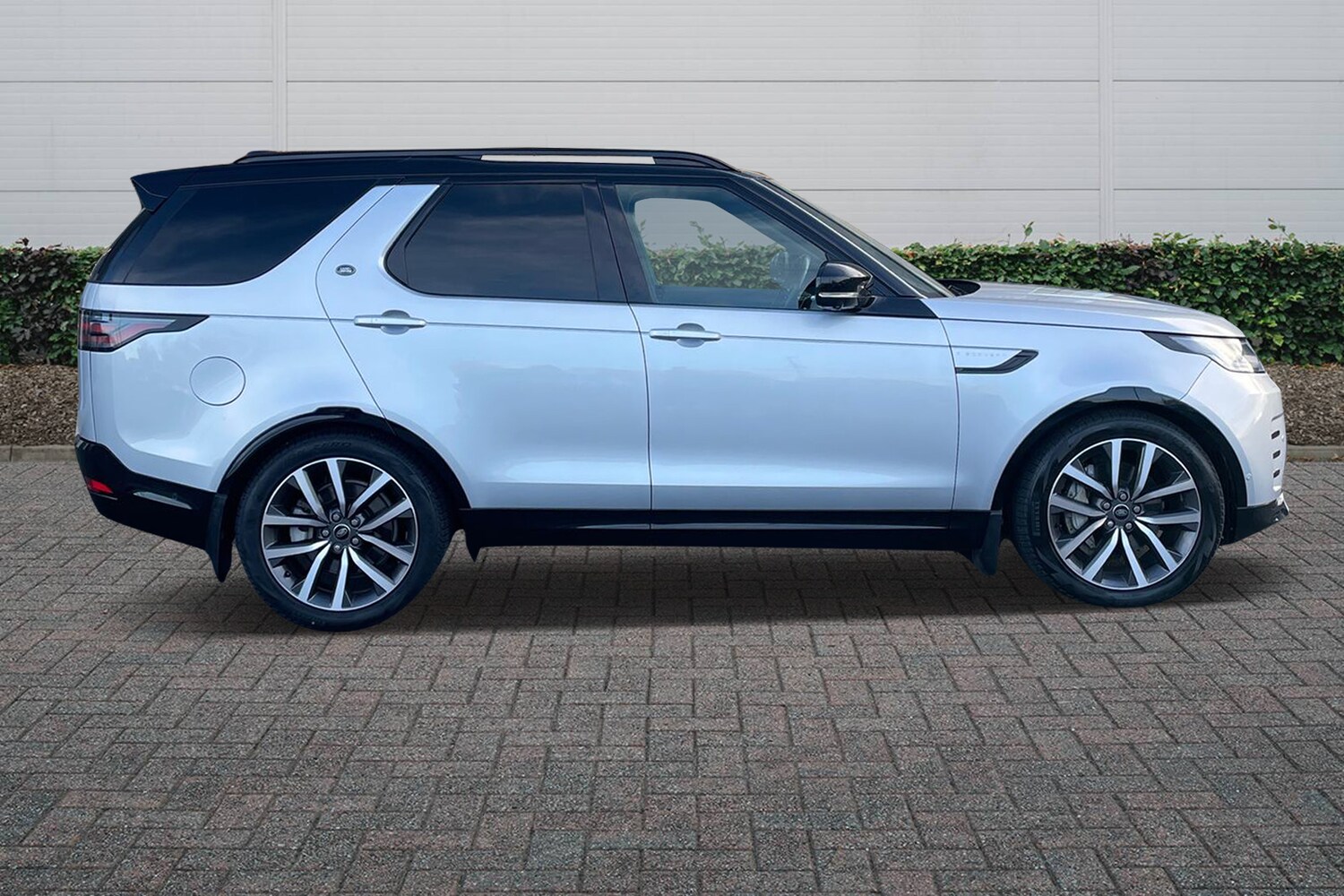 Used Land Rover Discovery 2023 for sale - 77926887: Photo 5