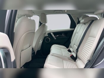 Used Land Rover Discovery Sport 2019 for sale - 78220637: Photo