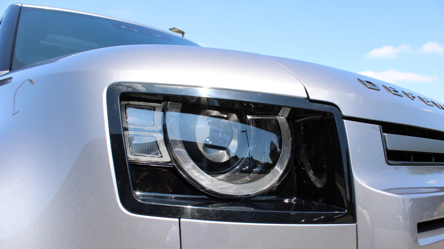 Used Land Rover Defender 2025 for sale - 76338425: Photo 17