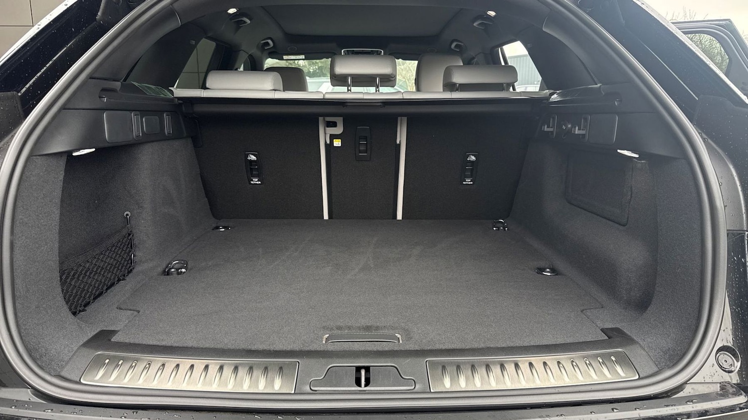 Used Land Rover Range Rover Velar 2026 for sale - 78102512: Photo 10