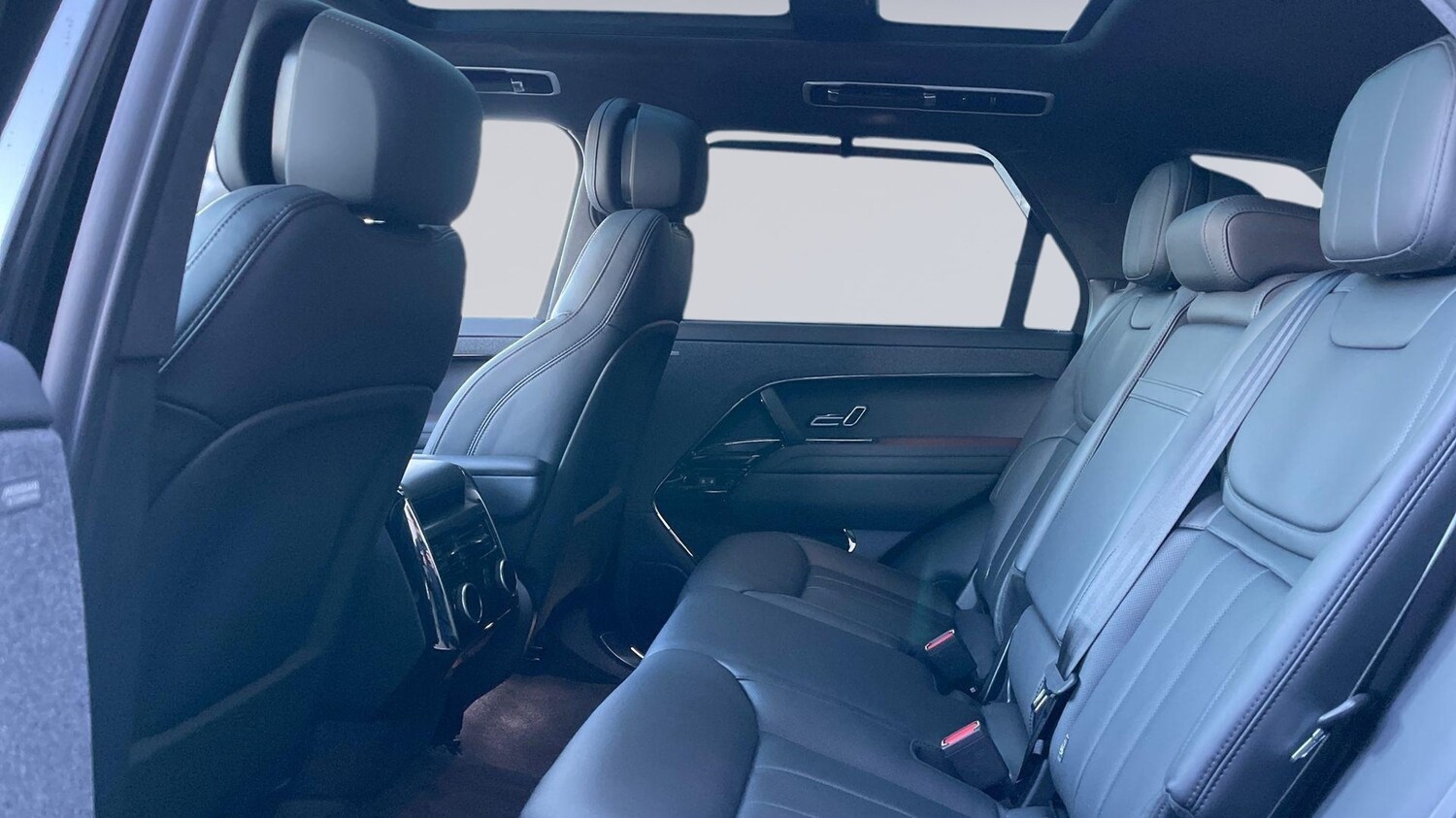 Used Land Rover Range Rover Sport 2025 for sale - 77124815: Photo 4