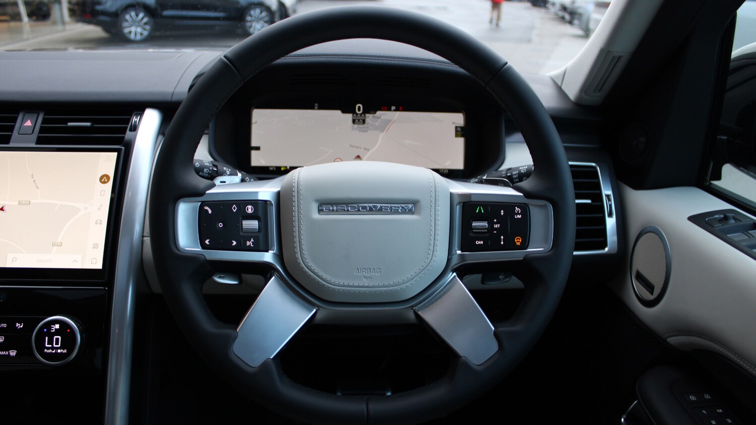 Used Land Rover Discovery 2025 for sale - 76372399: Photo 14