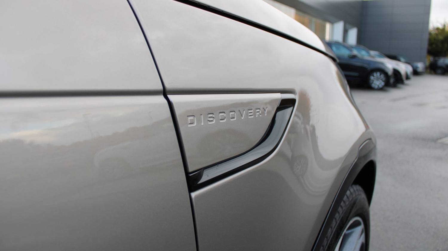 Used Land Rover Discovery 2025 for sale - 76372399: Photo 29