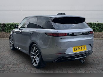 Used Land Rover Range Rover Sport 2024 for sale - 78102539: Photo