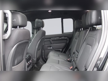 Used Land Rover Defender 2025 for sale - 78463373: Photo