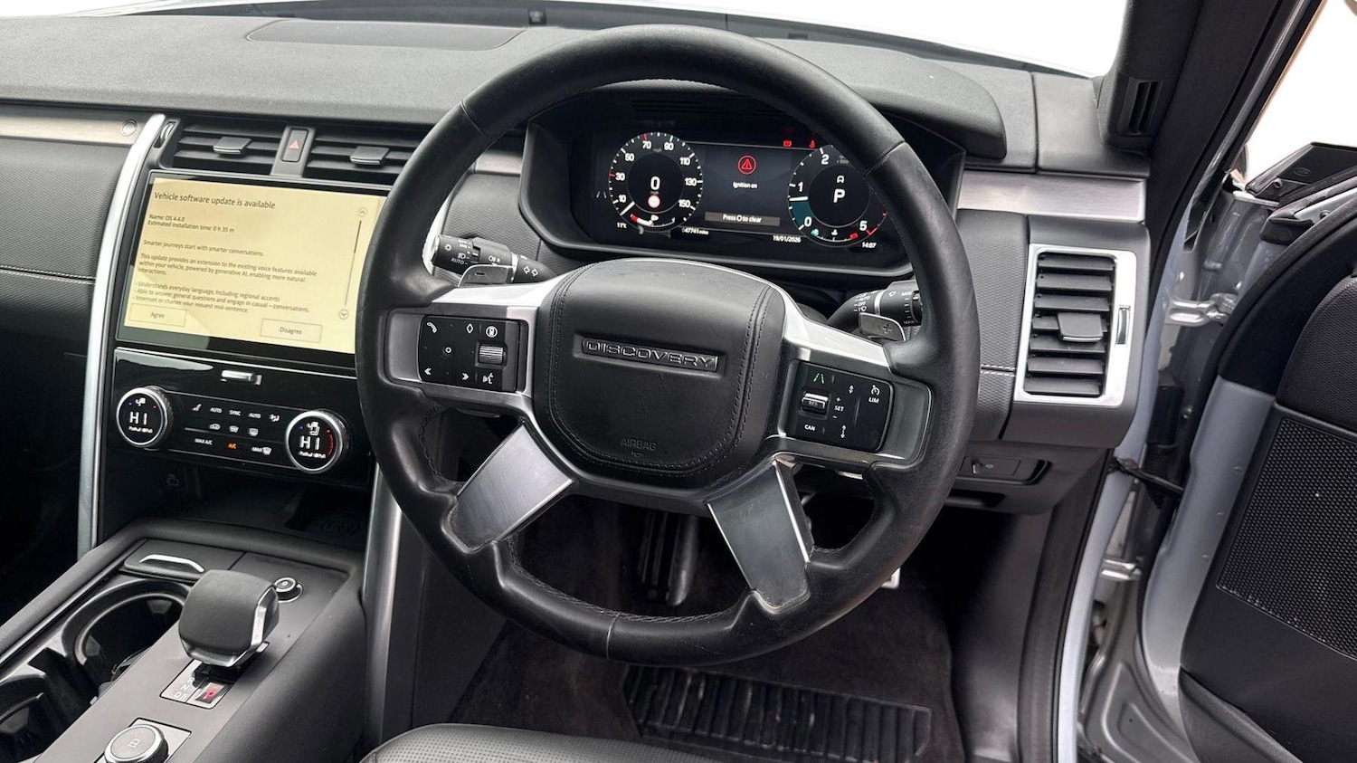 Used Land Rover Discovery 2023 for sale - 77321331: Photo 15