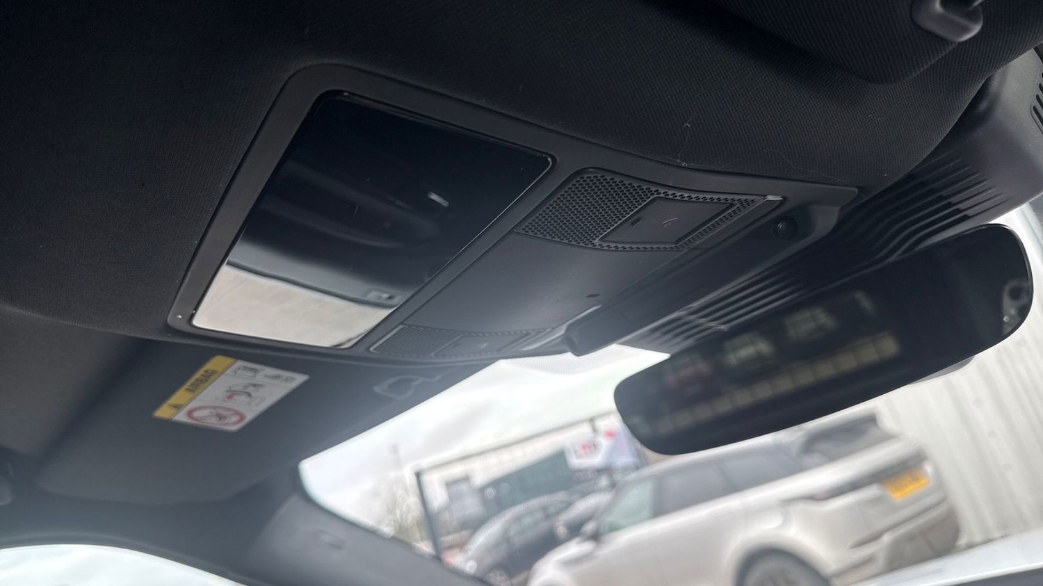 Used Land Rover Discovery 2023 for sale - 77321331: Photo 23