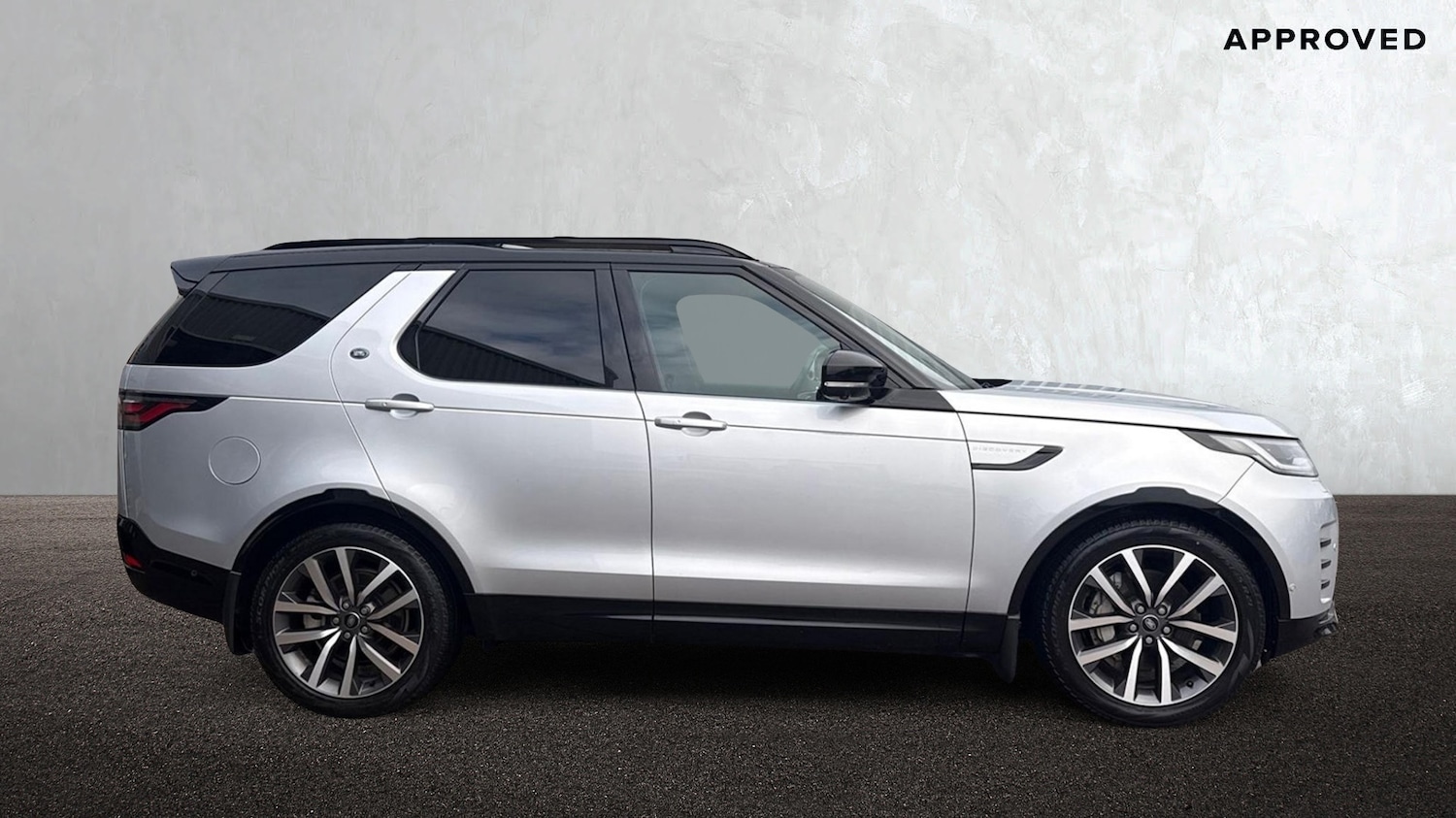 Used Land Rover Discovery 2023 for sale - 77321331: Photo 5