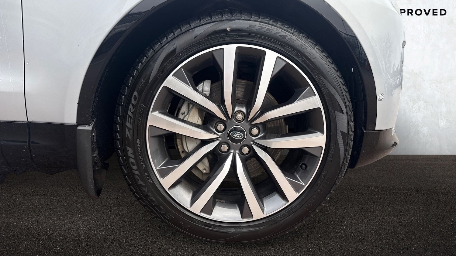 Used Land Rover Discovery 2023 for sale - 77321331: Photo 8